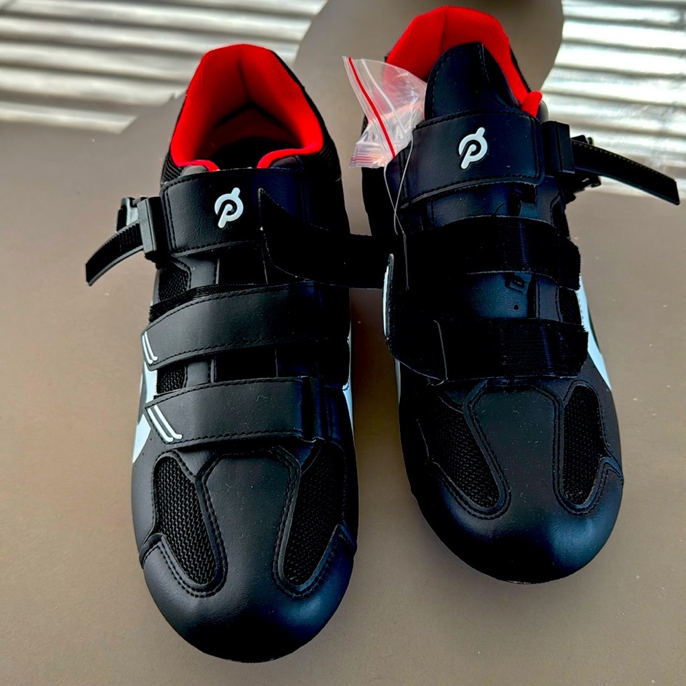 Brand new Men’s size 47 @Peleton Cycling shoes.